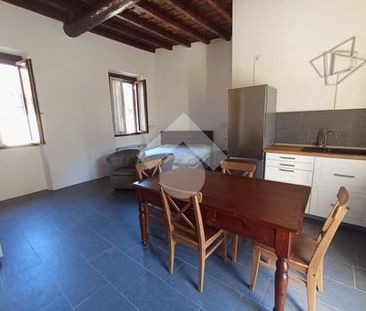 Monolocale in affitto - Photo 2