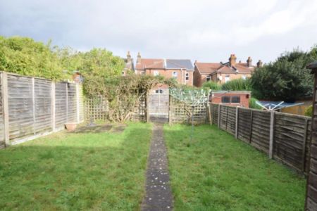 To Rent Pine Road, Winton, Bournemouth, BH9 £1,800 pcm Tenancy Info - Photo 2