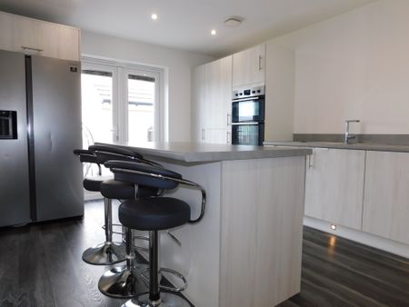 Innes Crescent, Edinburgh, EH17 8DB - Photo 2