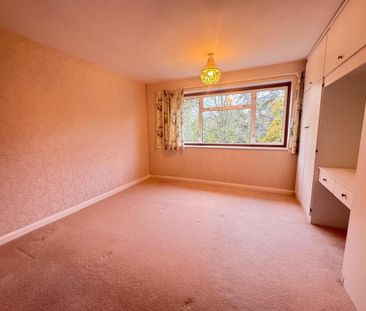 4 bedroom detached house to rent - Photo 2