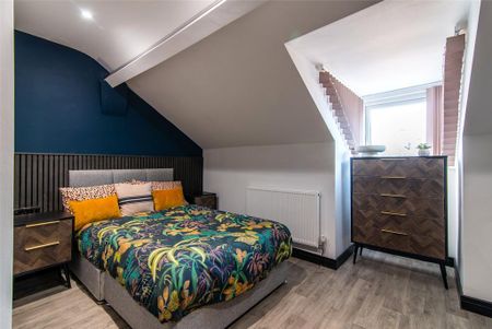 1 bedroom in a house share to rent - Photo 3