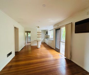 Central to all - Photo 5