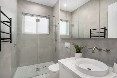 Over 55's Living - Modern elegance in a peaceful Highlands setting - Photo 5