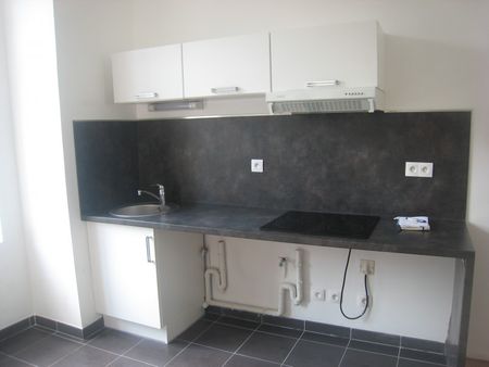 Location Appartement 3 pièces 48m² VALENCIENNES 59300 - Photo 5