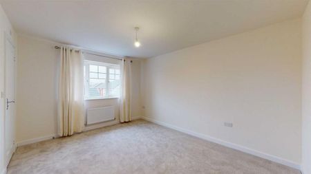 5 bedroom detached house to rent - Photo 5