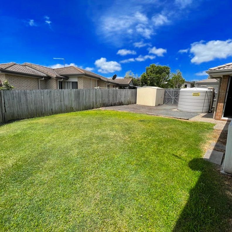 52 Ravensbourne Circuit, Waterford, QLD 4133 - Photo 1