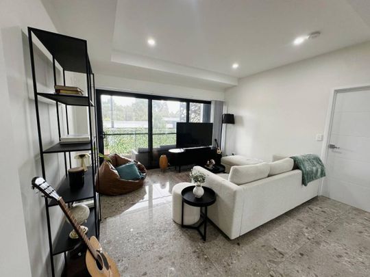 MODERN APARTMENT - Photo 1