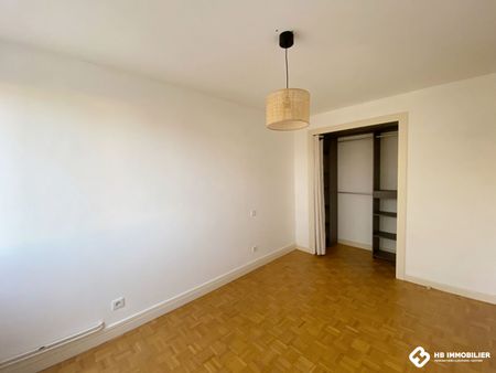 Location Appartement 2 pièces 40m² ROANNE 42300 - Photo 3