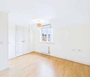 2 bedroom semi-detached house to rent - Photo 6