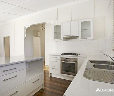 133 Grosvenor Street, Morningside QLD 4170 - House For Rent | Domain - Photo 1