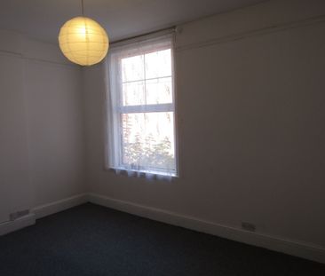 1 bed Apartment - To Let - Photo 3