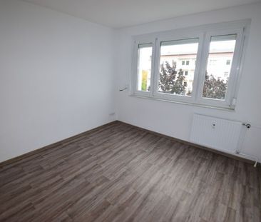 3-Raum-Wohnung mit Blick ins Grüne! - Foto 1