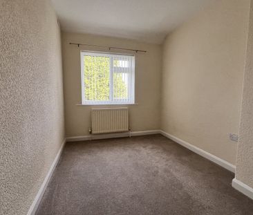 Charnwood Avenue - Photo 3