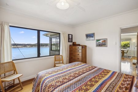 Harbour Views, Privacy & Flexible Living - Photo 4