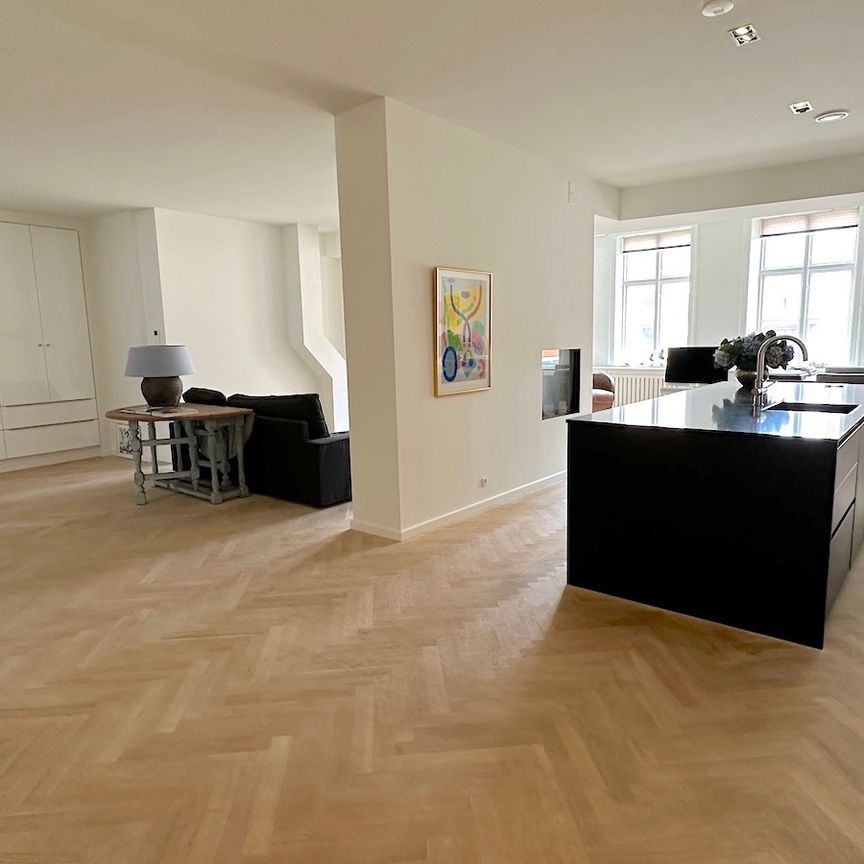 Unik lejlighed med privat altan, i hjertet af København - Photo 2