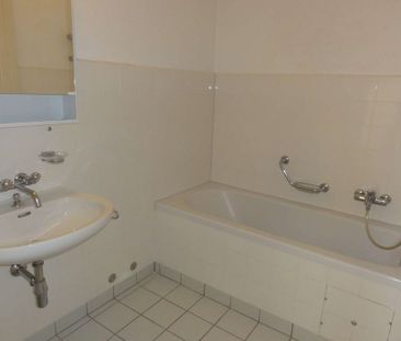 Appartement avec terrasse - Photo 3