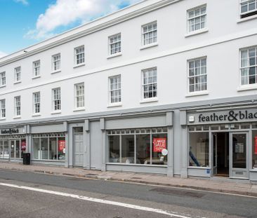 2 bedroom apartment to rent Flat 2, 10 Portland Street, Cheltenham,... - Photo 2