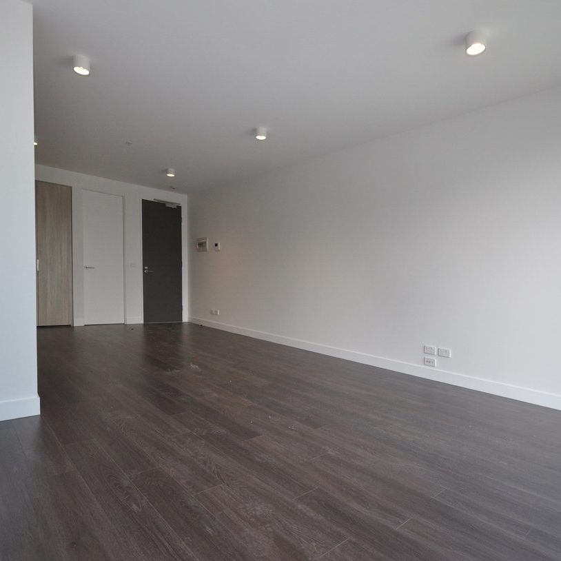 For Rent | 3/1045 Heidelberg Road, Ivanhoe VIC 3079 - Photo 1