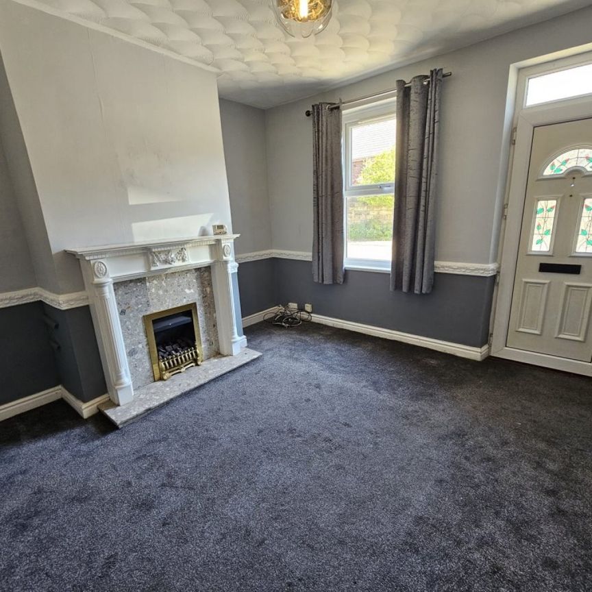 2 bed Terraced - To Let - Photo 1