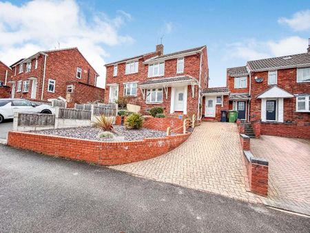 2 bedroom semi-detached house to rent - Photo 3