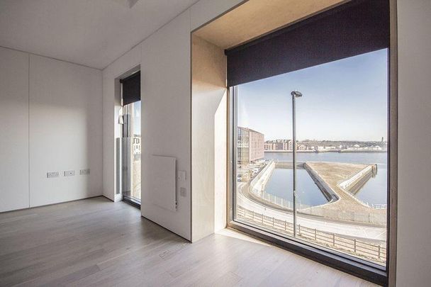 4 bedroom townhouse to rent - Photo 1