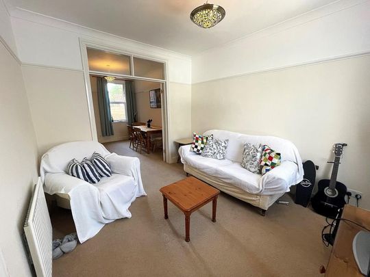 3 bedroom terraced house to rent - Photo 1