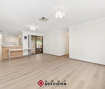 🏡 Spacious 4/6 brs Family Home in Central Mandurah - Photo 1