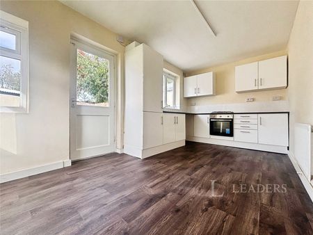 3 bedroom house to rent Guy Avenue, Wolverhampton, West Midlands, WV10 - Photo 5