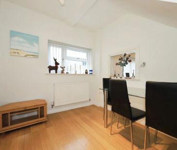 3 bedroom house to rent - Photo 3