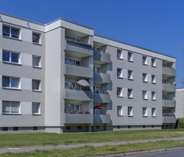 Ruhig und doch zentral! 3-Zimmer Wohnung in Dortmund Scharnhorst! - Photo 1