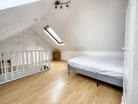 5 bedroom semi-detached house to rent - Photo 5