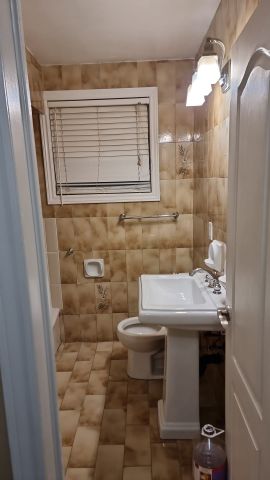 For Lease - 841 Runnymede Road Unit# 2nd Flr, Toronto, Ontario - Photo 5