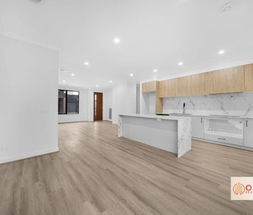 Luxury Living at Its Finest - 8/6 Blake Court, Truganina! - Photo 4