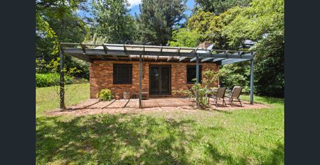 Quiet Country Cottage with Beautiful Countryside Views - Photo 5