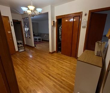 Grand 5 1/2 propre et lumineux partir de 1 decembre - Photo 3