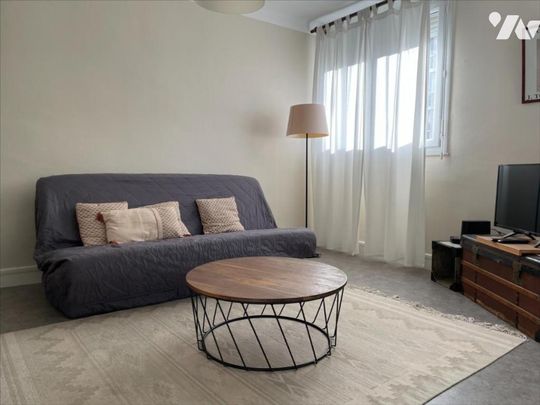 RUE SAINT JEAN - Photo 1