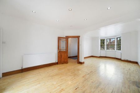 4 bedroom terraced house to rent - Photo 4
