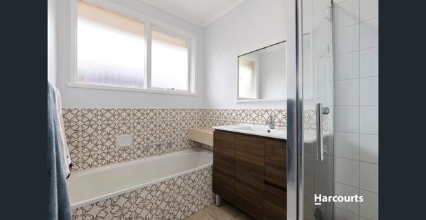 Charming 3 bedroom home in Corio! - Photo 1