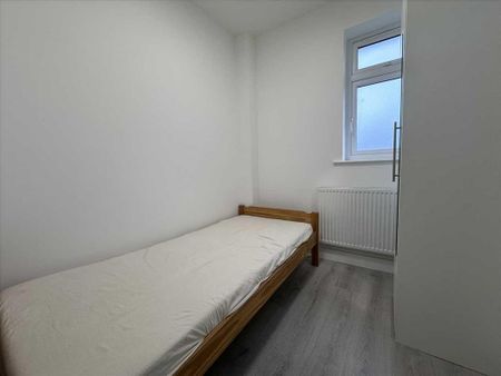 5 bedroom terraced house to rent - Photo 3