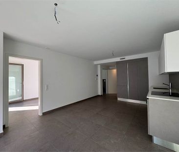 Giubiasco, affitto recente 2.5 locali con terrazzo - Photo 4