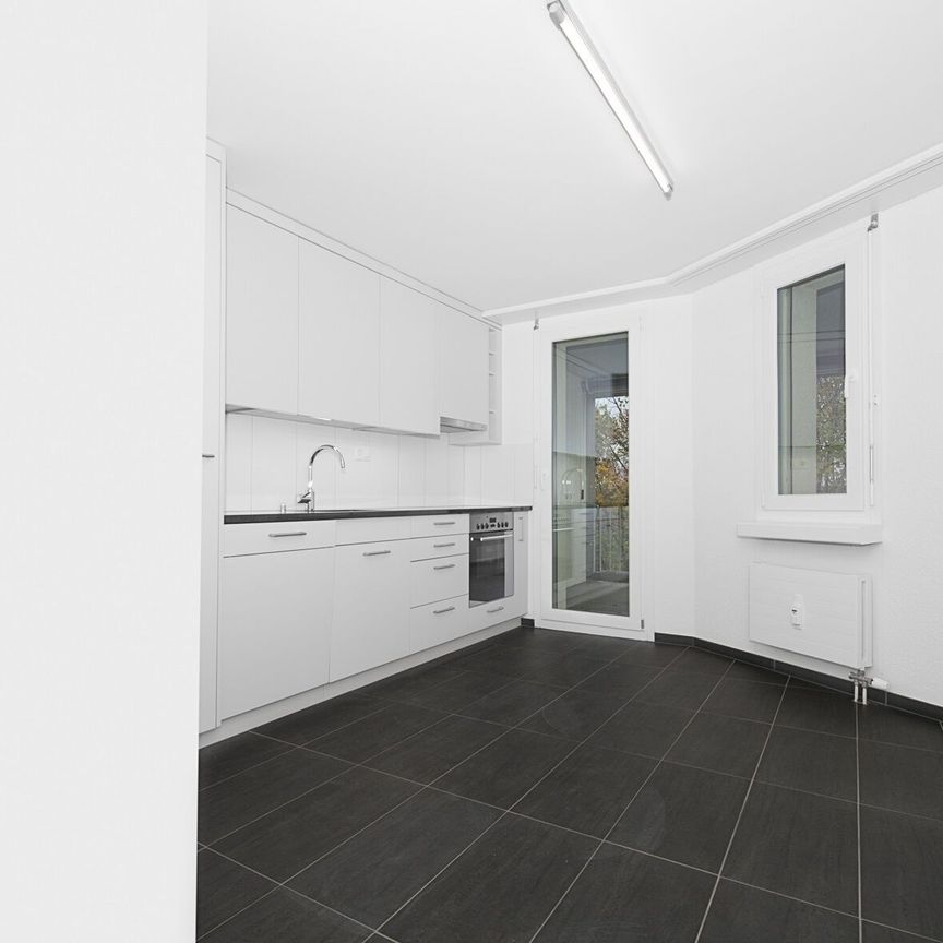 Schöne Familienwohnung mit eigenem Waschturm - Photo 1