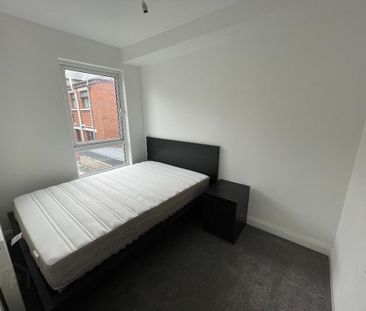 21 Chobham Street, Bloomfield, Belfast, BT5 5BL - Photo 2