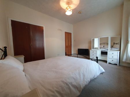 2 bedroom apartment to rent - Photo 5