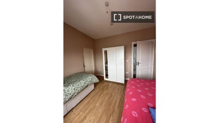 Bed in shared room for rent in Ballymun-Whitehall, Dublin. - Photo 4