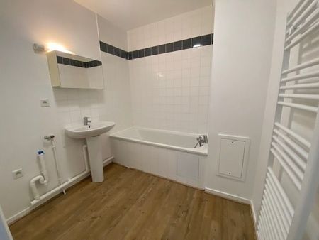 Location Appartement 3 pièces 60m² ROUEN 76100 - Photo 4