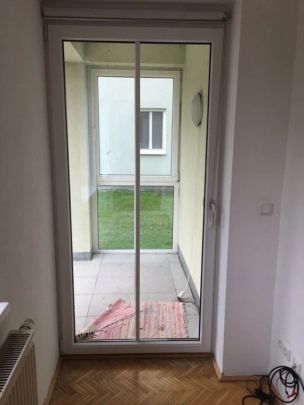 Gut aufgeteilte 4-Zimmer Wohnung mit Loggia, Terrasse, Küche und 2 Tiefgaragenstellplätzen in bekannter Wohnlage in Ried - Photo 1