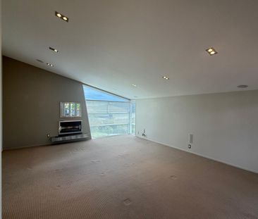 Modern & Serene Home in Schnapper Rock - Photo 1