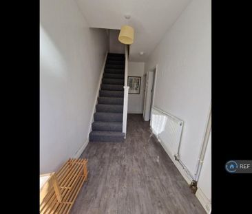 3 bedroom detached house to rent - Photo 5