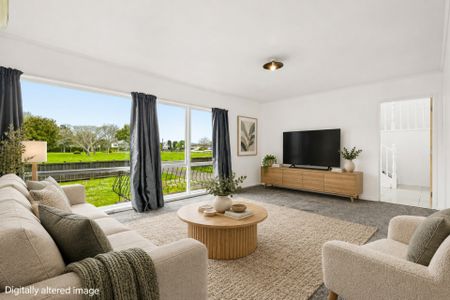 Versatile Family Living in Rosehill - Photo 5