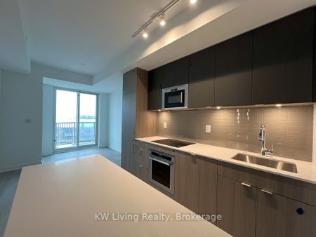 For Lease - 220 Missinnihe Way Unit# 803, Mississauga, Ontario - Photo 4